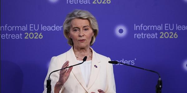 EU 집행위원장 배출권거래제 완화 요구 반박, 