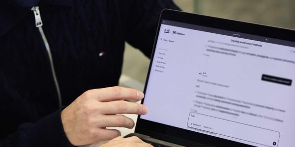 SK텔레콤, MWC서 자체 개발 AI '에이닷엑스 케이원' 신뢰성 검증