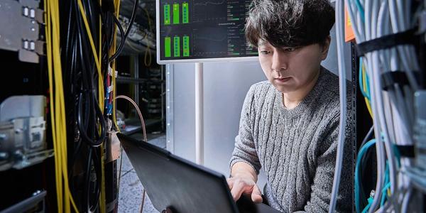 SK텔레콤 차세대 기지국 'AI-RAN' 실증망 시연 성공, AI와 통신 인프라 결합