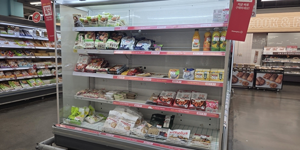 [현장] 홈플러스 사태 1년 만에 사라진 생기, 위스키 매대에는 보리차만 가득