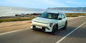 테슬라보다 잘 팔리는 현대차·기아 전기차, 고유가와 가격 인하에 국내 전기차 시장 판도 바뀌나