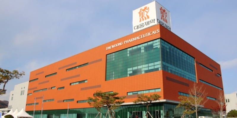 [Who Is ?] 윤재춘 대웅 대표이사 부회장 