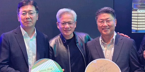 삼성전자 파운드리까지 엔비디아와 협력, <a href='https://www.businesspost.co.kr/BP?command=article_view&num=405872' class='human_link' style='text-decoration:underline' target='_blank'>전영현</a> '추론형 AI칩' 주도권 잡는다 