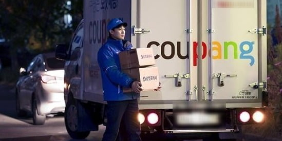 [기자의눈] 쿠팡 로저스·정치인들의 야간택배 체험, 변화 논하기에 하루는 너무 짧다