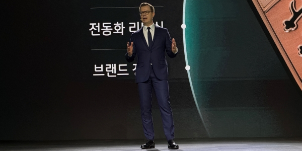 [현장] 포르쉐코리아 "2030년까지 서비스센터 배로 늘릴 것", 올해 출시 카이엔 일렉트릭 포함 신차 공개