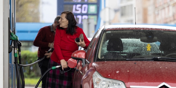 이란 전쟁으로 '전기차 캐즘' 끝날 조짐, '투자 확대' 현대차그룹에 기회 열리나       