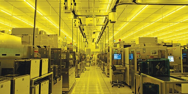 메모리반도체 이어 TSMC 파운드리도 품절 사태, 물량 확보 경쟁에 불 붙어