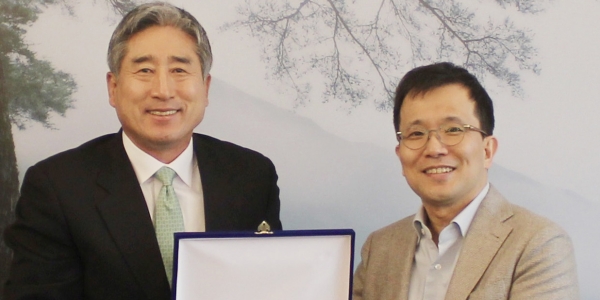 [Who Is ?] 허기호 한일홀딩스 대표이사 회장 