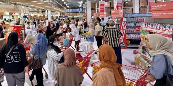 롯데마트 인도네시아 마타람점 매출 60% 늘어, 