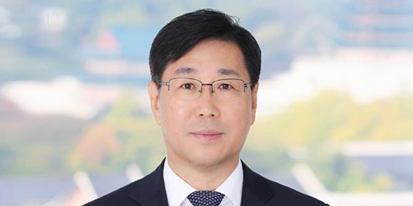 윤종수 KT 사외이사 연임 포기, 