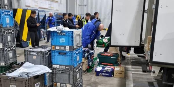 [기자의눈] 쿠팡 로저스·정치인들의 야간택배 체험, 변화 논하기에 하루는 너무 짧다