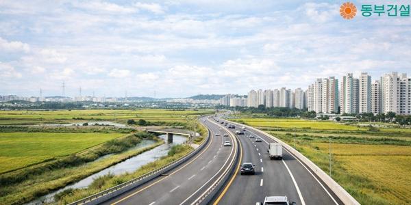 동부건설 1548억 규모 계양~강화 고속국도 수주, 수도권 서북부 인프라 사업 확보