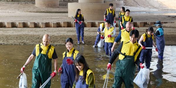 HDC그룹 창립 50주년 기념 중랑천 환경 정비 활동, 사회공헌 이어가 