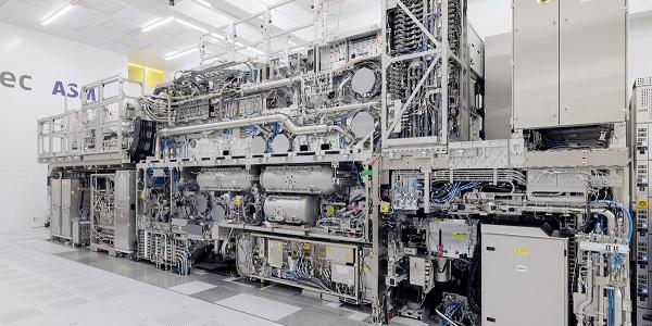 테슬라-스페이스X 반도체 공장에 천문학적 투자 필요, 이론상 