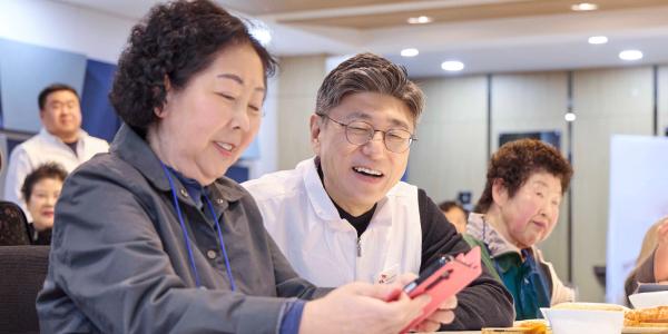 SKT 정재헌호 첫 행보는 '현장', 