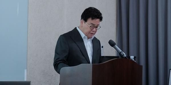 더본코리아 백종원 주총에서 