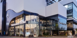벤츠코리아 직판제 전격 시행, "판매 감소 불가피"vs"서비스 품질 향상"