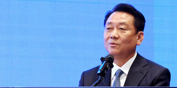 민주당 <a href='https://www.businesspost.co.kr/BP?command=article_view&num=409577' class='human_link' style='text-decoration:underline' target='_blank'>정청래</a>의 '이광재 활용법', 6·3 국회의원 재보선 수도권 판도 뒤흔든다