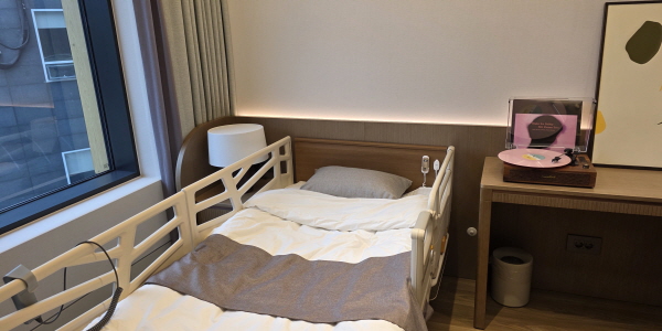 [현장] 신한라이프 시니어 시설 '쏠라체 홈 미사' 가보니, '요양원' 아닌 '집' 지역사회 스며들다