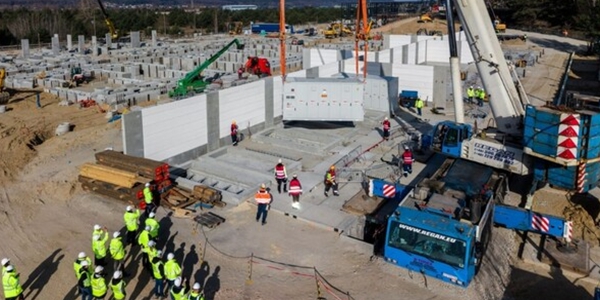 유럽서 배터리 자급 강화 목소리 커져, 한국 배터리3사 증설 결정 영향주나