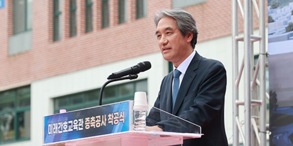 [Who Is ?] 이근배 전남대학교 총장 