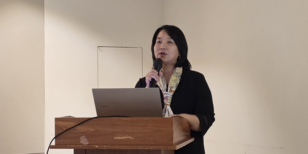 [오늘Who] 엘앤씨바이오 '리투오 논란'에 창업주 직접 등판, <a href='https://www.businesspost.co.kr/BP?command=article_view&num=396134' class='human_link' style='text-decoration:underline' target='_blank'>이환철</a> "사체 피부 주사 아니다"