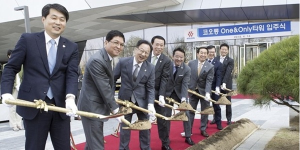[Who Is ?] 이웅열 코오롱그룹 명예회장 