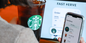 스타벅스 '패스트 서브' 도입, 혼잡 시간대 음료 10종 빠르게 제공