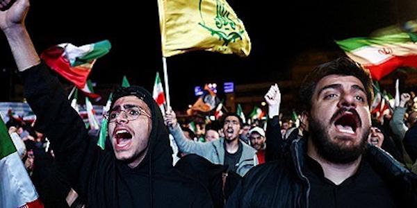 [데스크리포트 4월] '수에즈 모멘트'와 호르무즈 해협