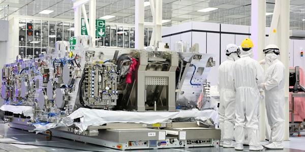 미국 중국의 반도체 장비 반입 더 옥죈다, 삼성전자 SK하이닉스에 '최적의 타이밍'