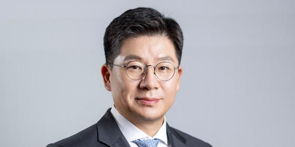 [오늘Who] BGF리테일 화물연대와 '대치'에서 '협상'으로, 민승배 CU 물류체계 관리 시험대