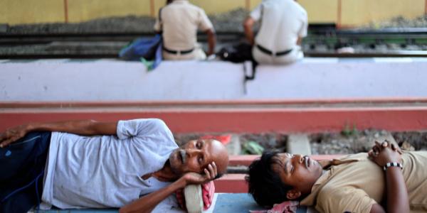 세계적 저출산 시대 기후변화에 더 앞당겨진다, 극한 폭염이 생식능력도 줄여