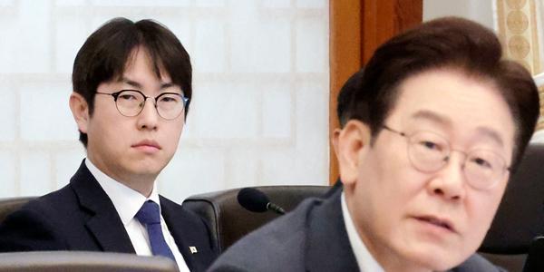 청와대 AI미래기획수석 하정우 후임 인선에 쏠리는 눈, 김우창 AI정책비서관 발탁 가능성