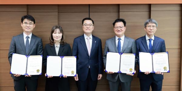 한화생명 외부 전문가로 구성된 '고객신뢰' 자문위원회 출범, 이경근 