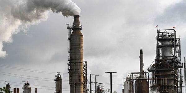 미국 원유 수출 급증해 사상 최대치, 2차 세계대전 이후 첫 '순수출국' 전환 