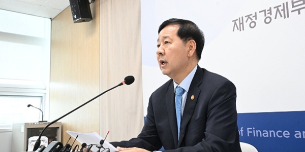 석유 가격 급등에도 버텨주던 '먹거리 물가' 흔들, 정부·한은 '복합 물가 압력' 시험대