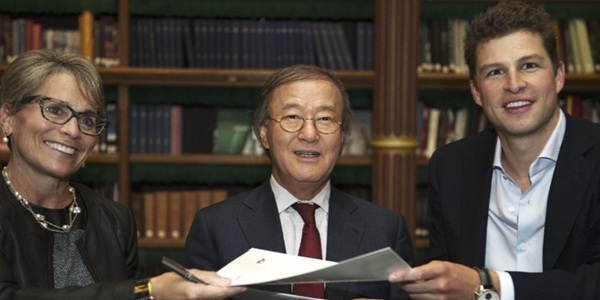 [Who Is ?] 윤윤수 미스토홀딩스 명예회장