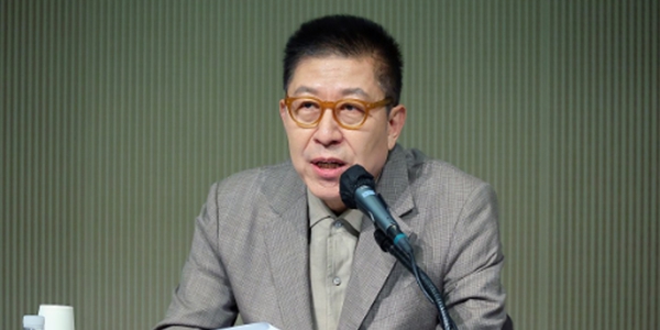 [6·3 판세/부산시장] <a href='https://www.businesspost.co.kr/BP?command=article_view&num=418528' class='human_link' style='text-decoration:underline' target='_blank'>전재수</a> 우세 속 <a href='https://www.businesspost.co.kr/BP?command=article_view&num=287504' class='human_link' style='text-decoration:underline' target='_blank'>박형준</a> 맹추격, 막판 보수결집 어느 정도일까