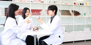코스맥스 경기 판교 연구개발센터 확대 개편, 글로벌 각 법인 주요 제품 전시