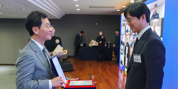 [Who Is ?] 이승찬 계룡건설산업 회장