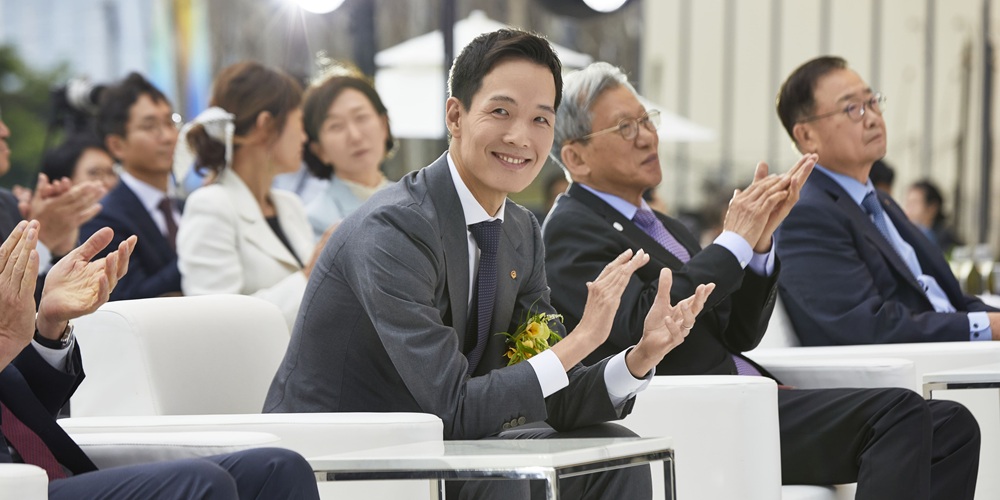 [Who Is ?] 김동원 한화생명보험 최고글로벌책임자 사장 