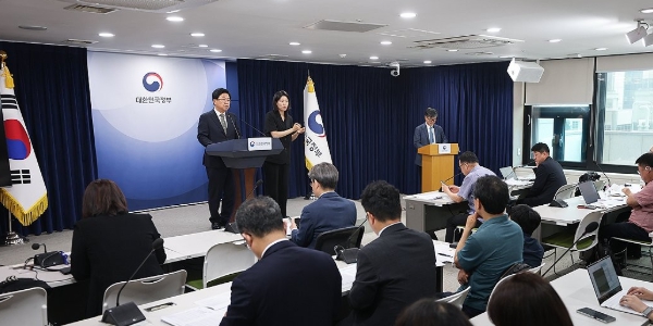 '청소년 자살률 절반 줄이기' 대책 시동, 범정부 대응 진전 있지만 '산 넘어 산'