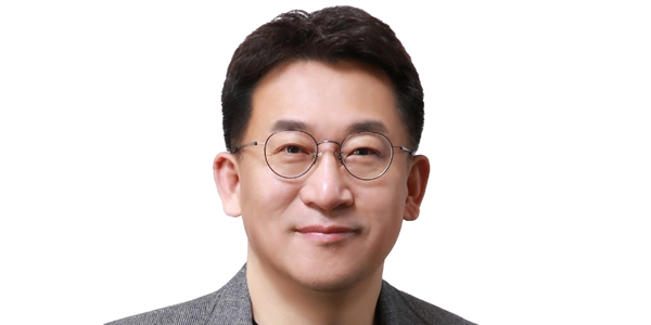 [젠슨 황 이펙트⑩] SK에코플랜트 반도체 인프라 확대 힘 붙는다, <a href='https://www.businesspost.co.kr/BP?command=article_view&num=420670' class='human_link' style='text-decoration:underline' target='_blank'>김영식</a> '젠슨 황 효과' 반가워
