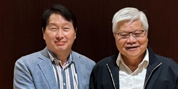 SK그룹 회장 최태원 대만서 TSMC 회장과 회동, 'AI 반도체 동맹' 강화
