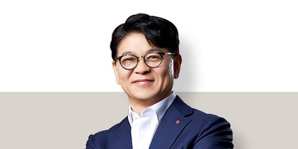 롯데마트 4곳 중 1곳 '폐점 예정 홈플러스 부근에', 차우철 '브랜드 인지도 확대'로 끌고 '제타'로 민다