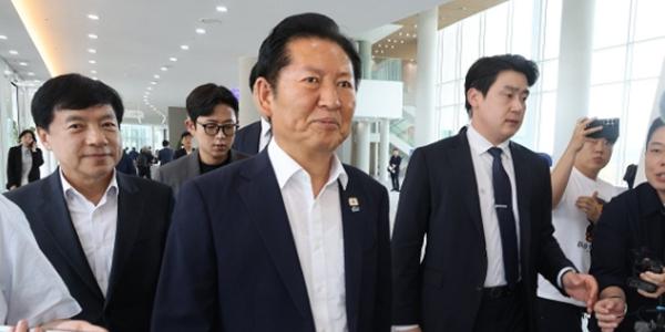 민주당 송영길 '노무현 장례식' 사과하며 한미FTA 거론, 정청래 