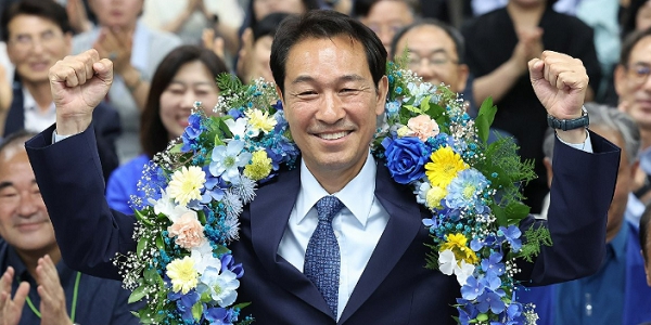 [Who Is ?] 우상호 강원특별자치도지사