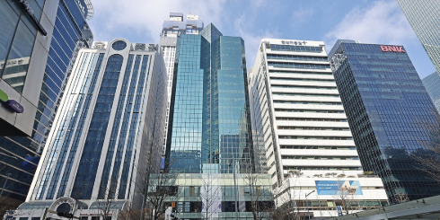 [인터뷰] 자본시장연구원 이석훈 "중소형 증권사 섹터 특화 IB에 중소기업 육성 길 있다"