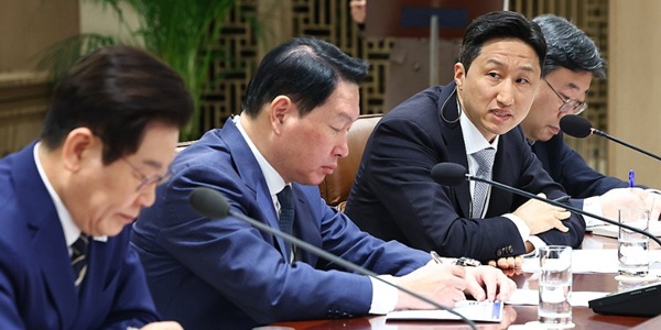 [Who Is ?] 정기선 HD현대 대표이사 회장 