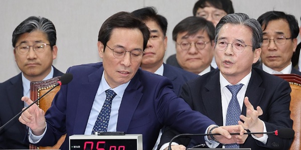 [Who Is ?] 우상호 강원특별자치도지사
